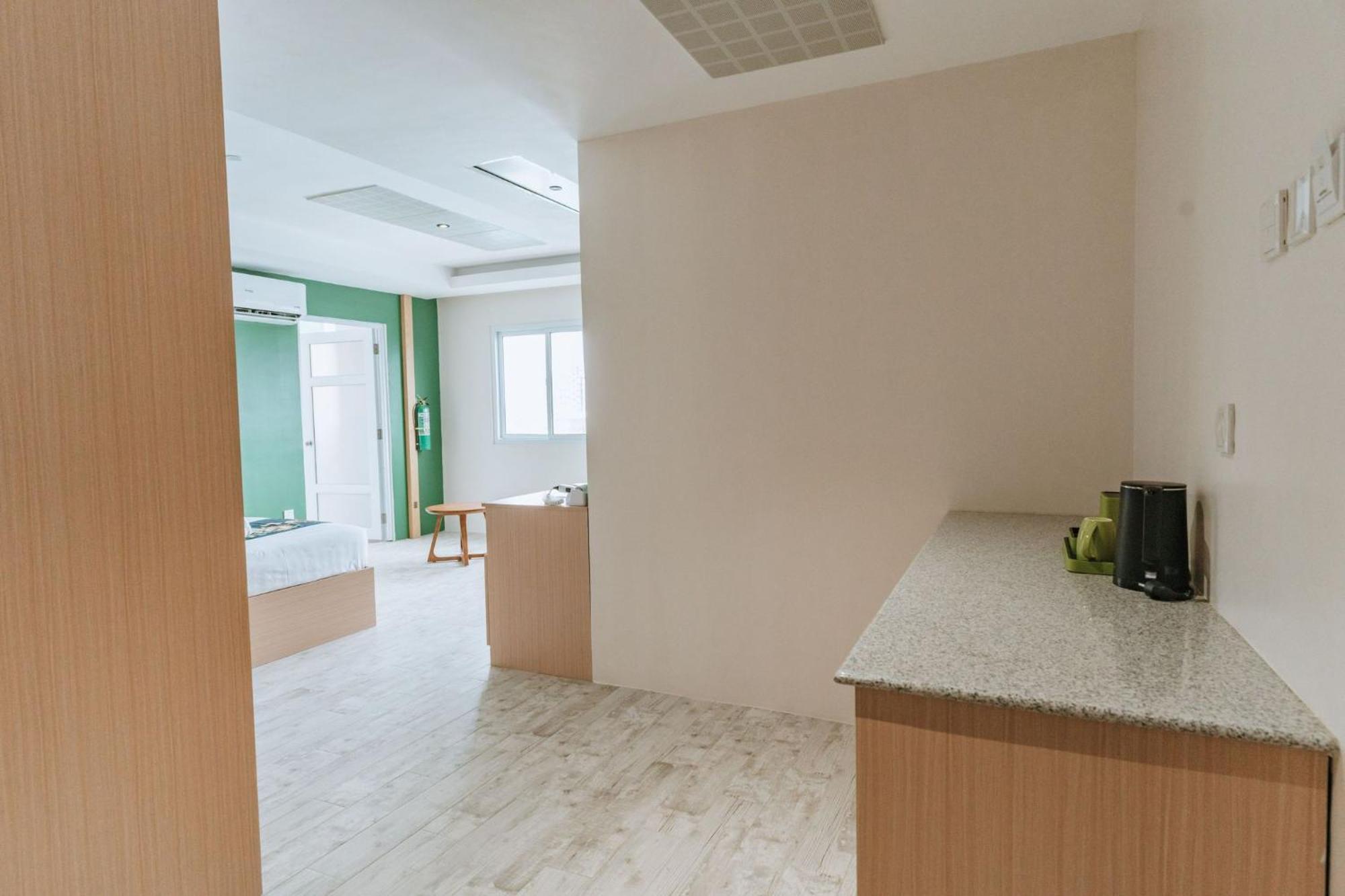 Diane Residences سيبو المظهر الخارجي الصورة
