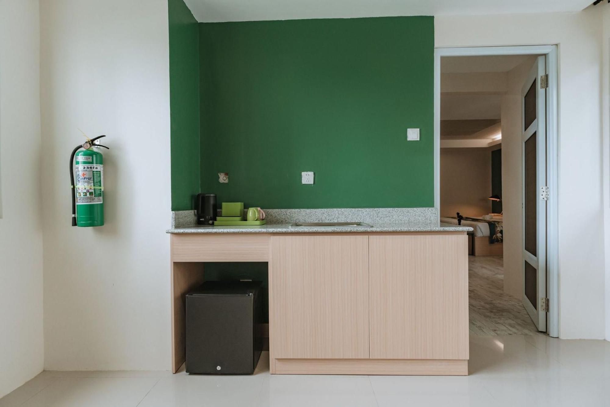Diane Residences سيبو المظهر الخارجي الصورة